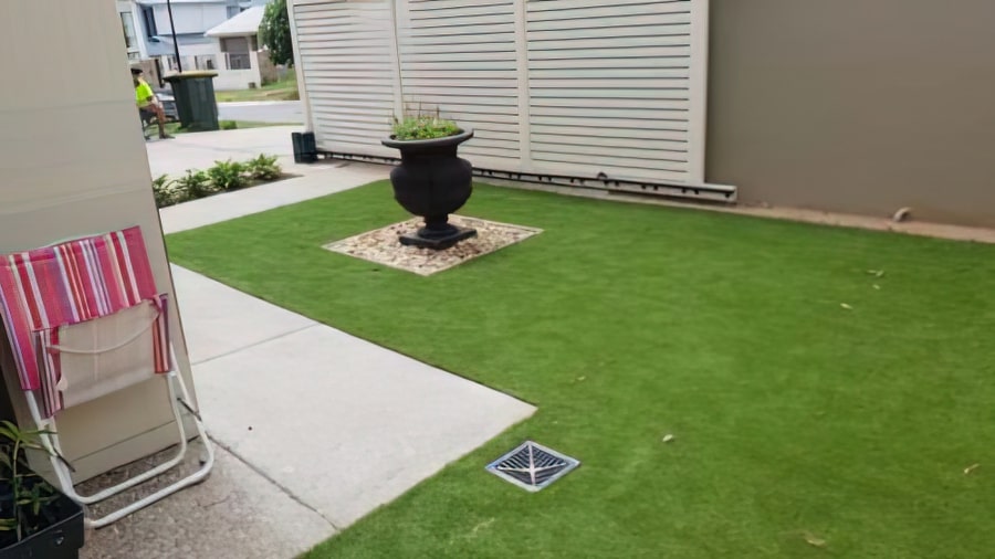 Heath Installed Fake Grass in Heath, QueenslandJob Projects